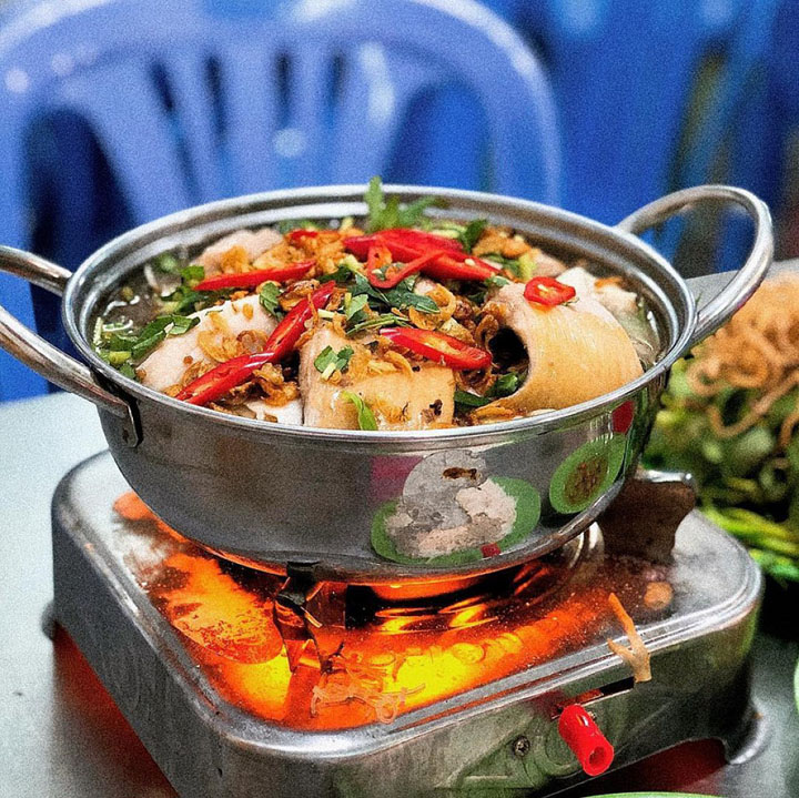 lẩu thịt cá sấu