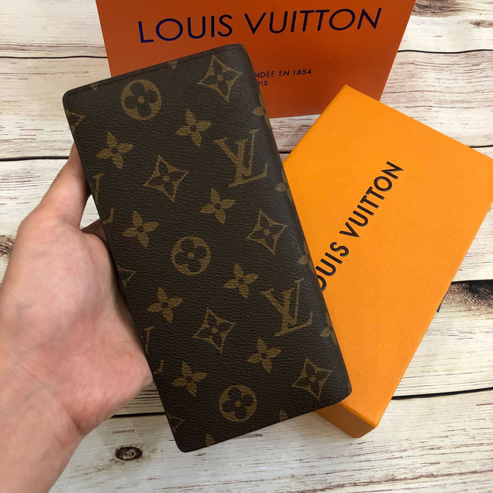 ví Louis Vuitton